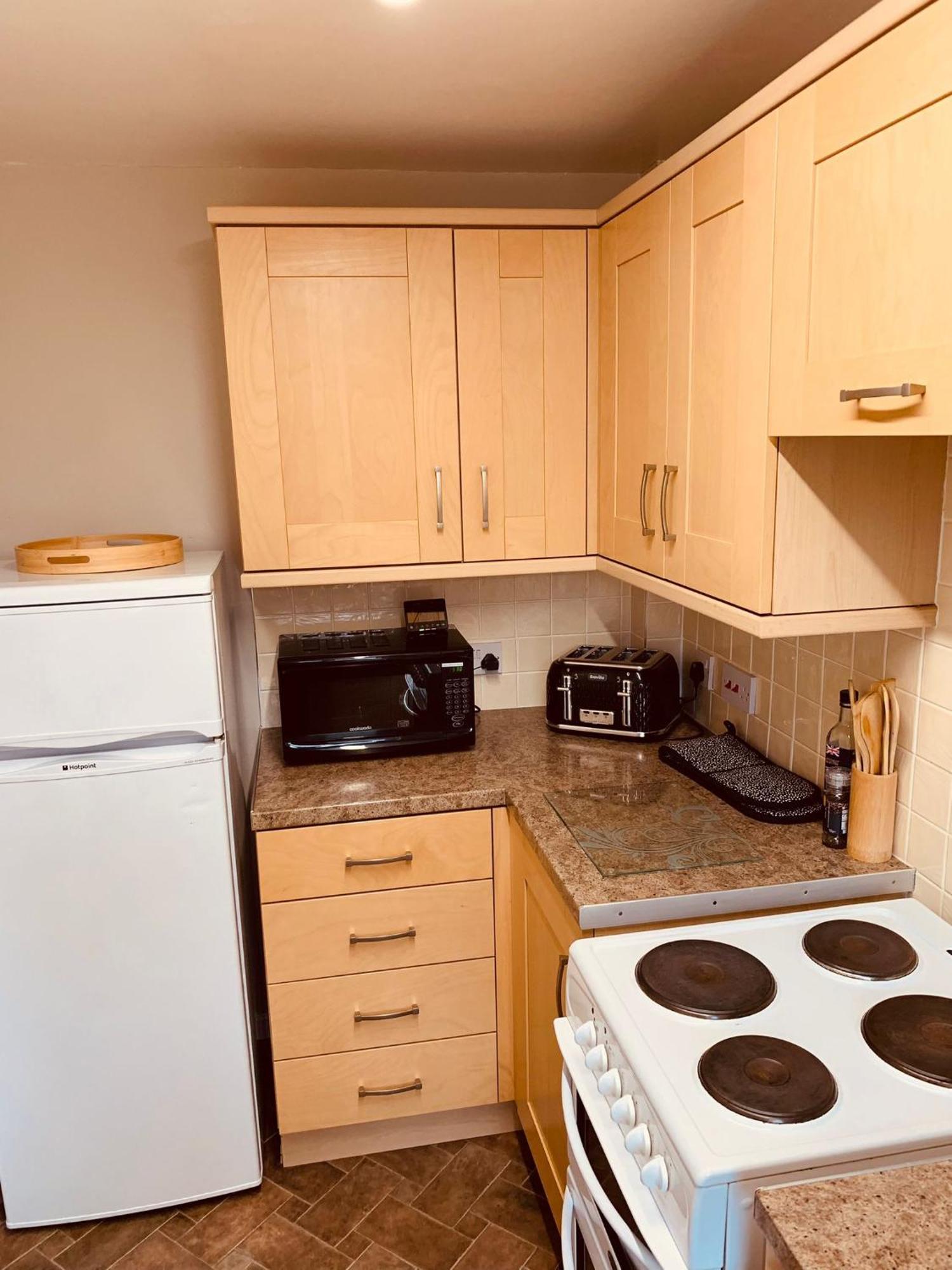2 Bedroom House Walking Distance To City Centre With Free Parking Йорк Екстериор снимка